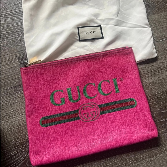 Auth GUCCI Pink Large Zip Pouch with COA - Picture 1 of 1